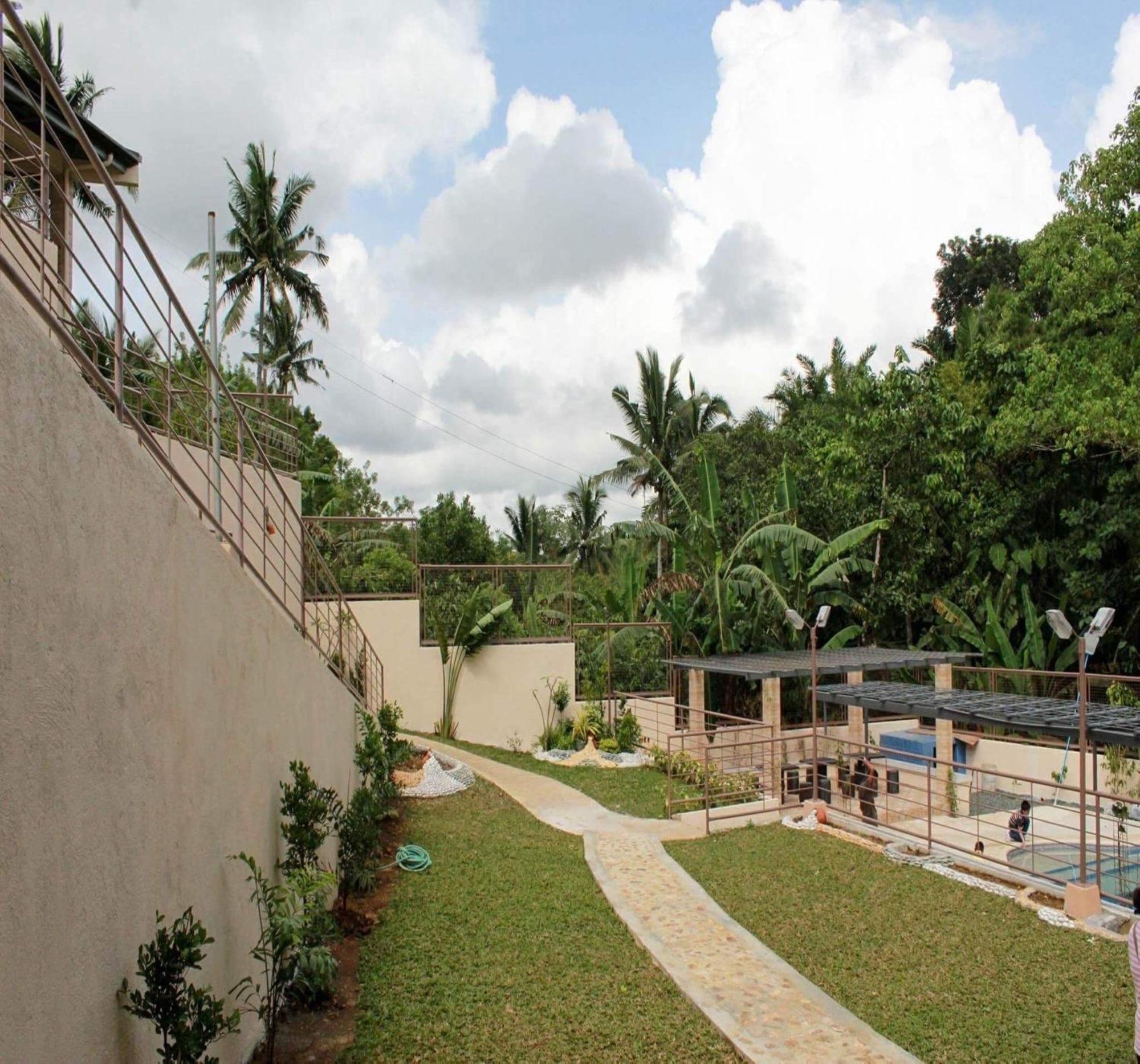 Oyo 1067 Villa Sofia At Silang Tagaytay City Bagian luar foto