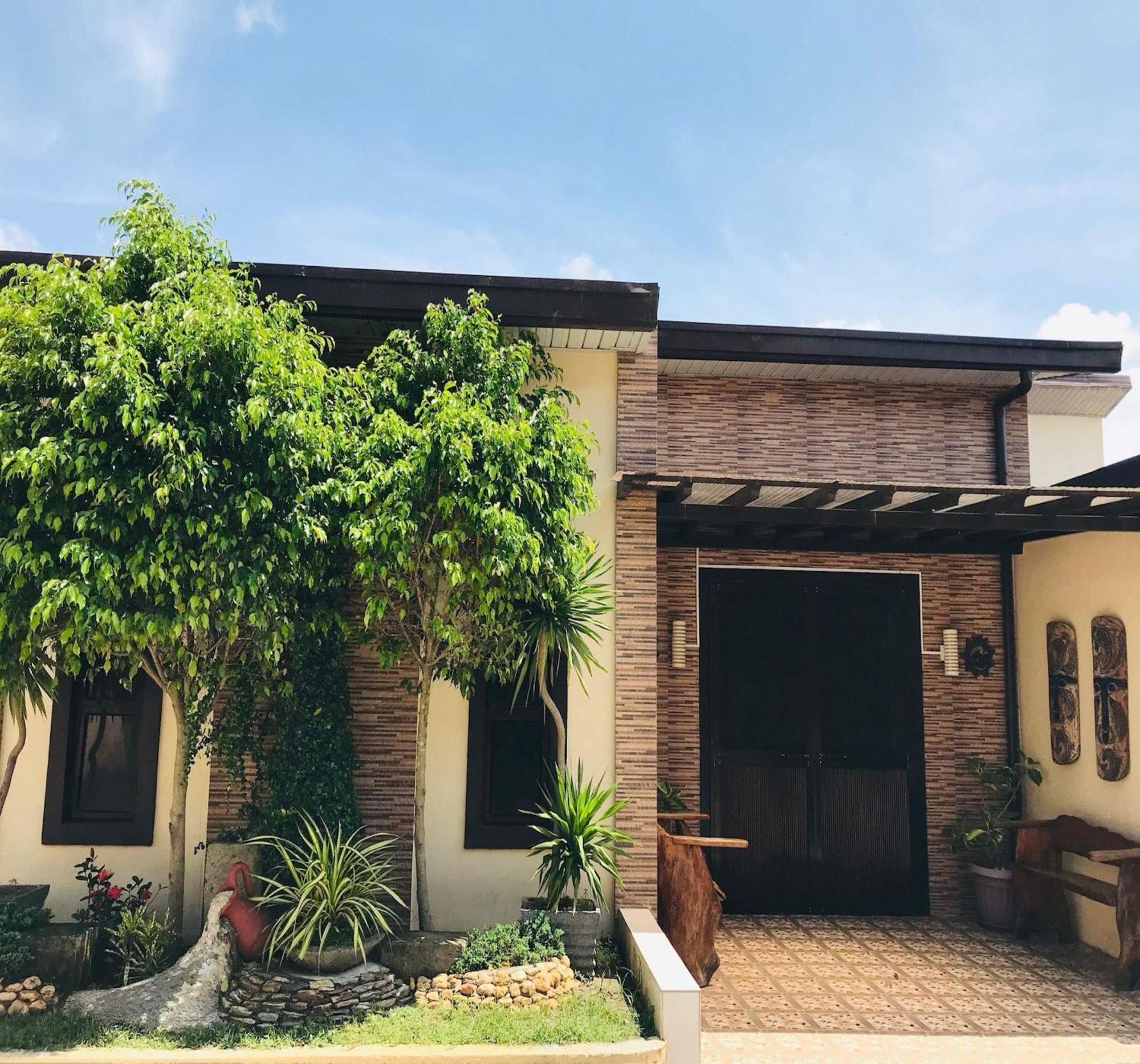 Oyo 1067 Villa Sofia At Silang Tagaytay City Bagian luar foto